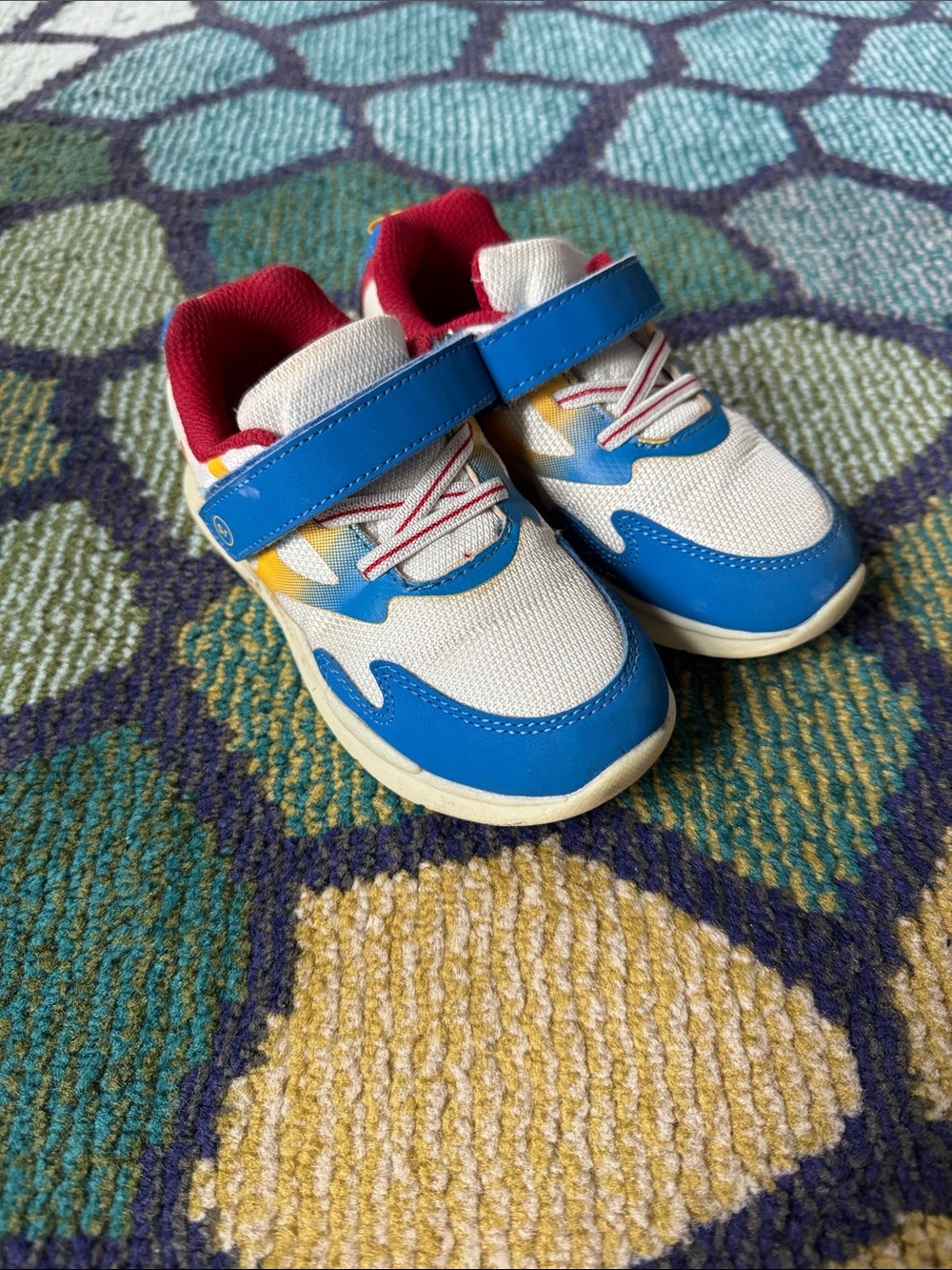 Stride Rite Ridley sneaker size 10